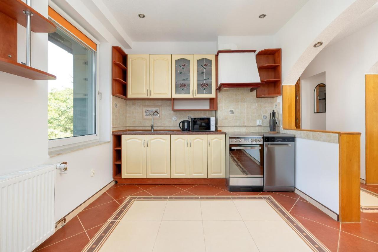 Bright & Spacious Family Apartment In Miedzyzdroje With Parking And 3 Balconies By Noclegi Renters Esterno foto