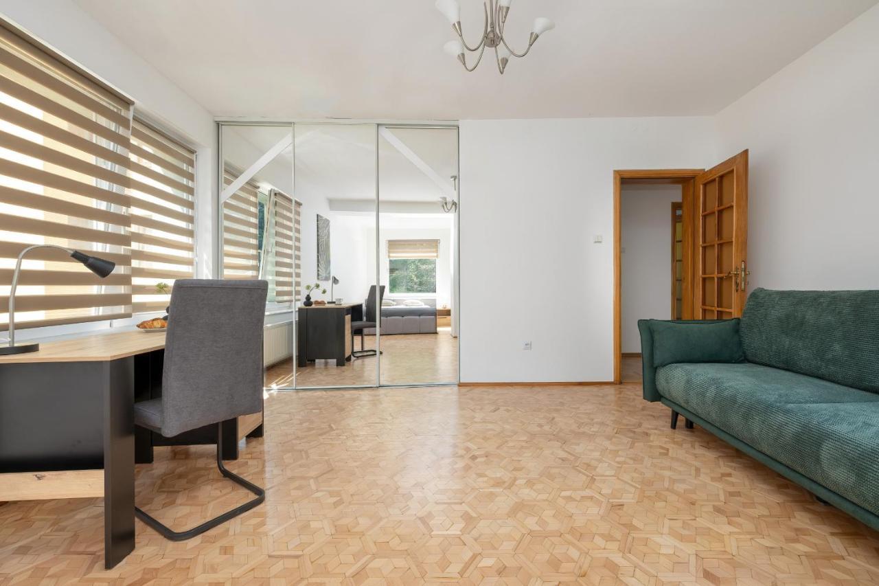 Bright & Spacious Family Apartment In Miedzyzdroje With Parking And 3 Balconies By Noclegi Renters Esterno foto